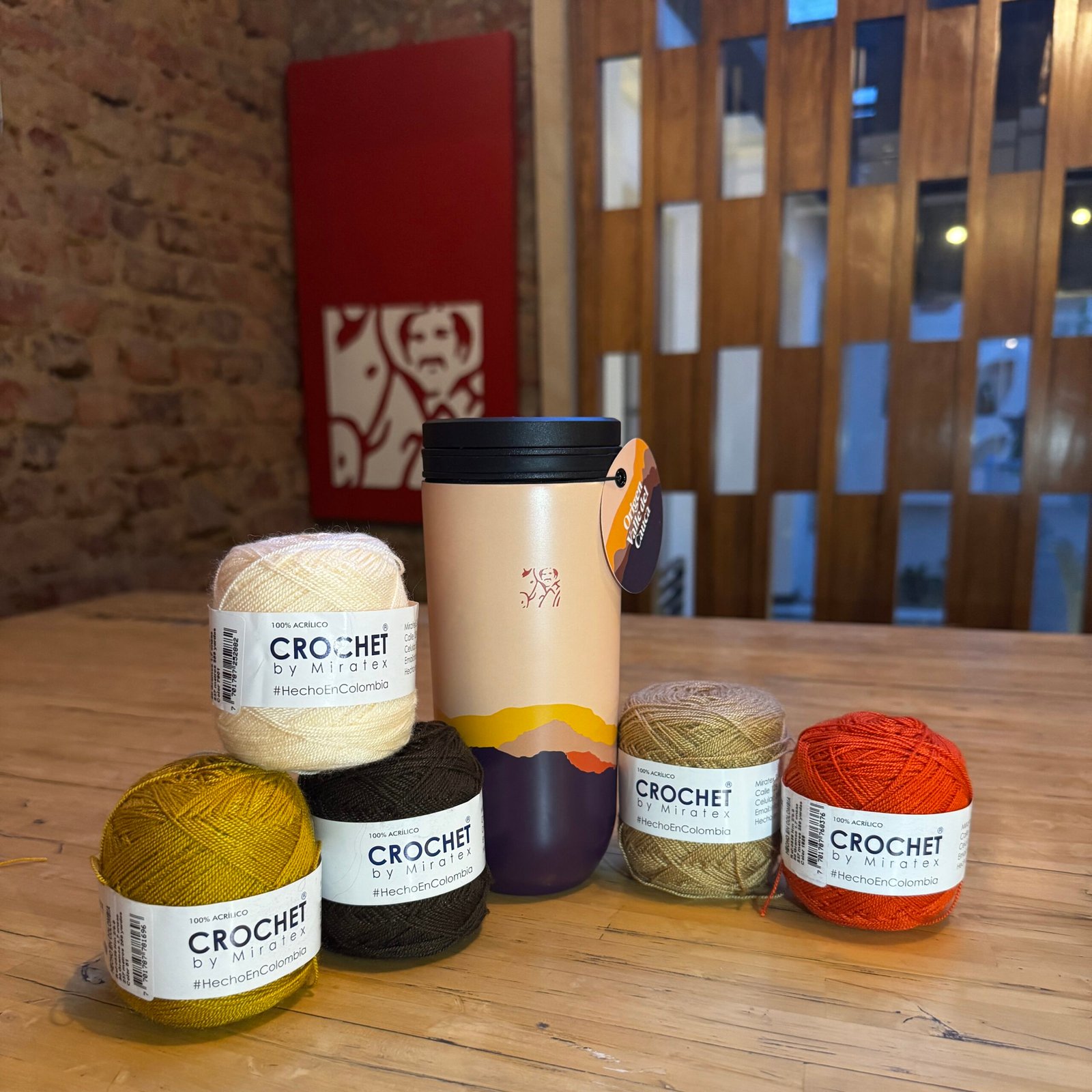 Taller Presencial CafeCrochet Juan Valdez PortaTermo Montaña // 15 Nov. 2025 - Imagen 4