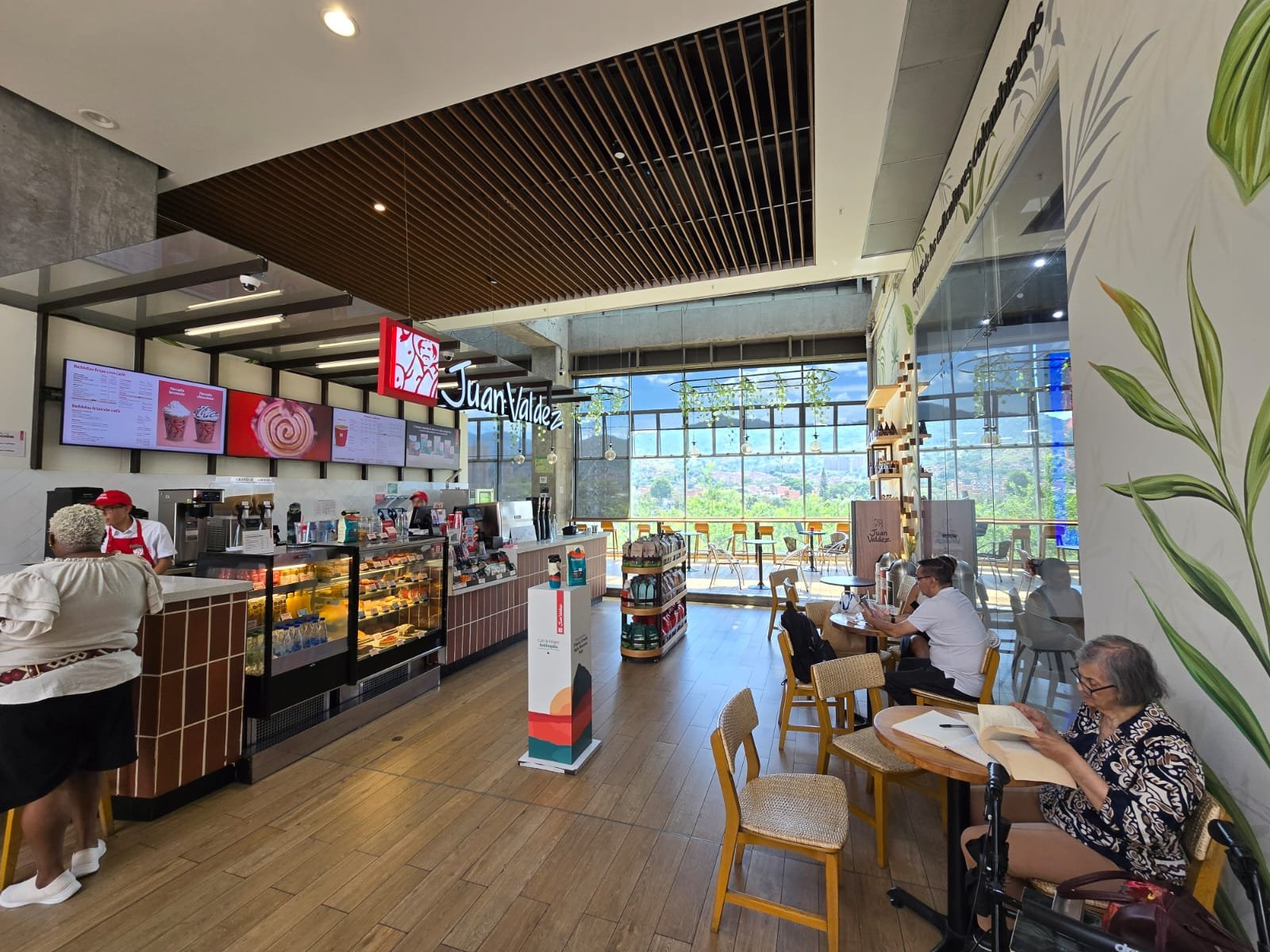 Taller Presencial ENVIGADO CafeCrochet Juan Valdez PortaTermo Montaña // 11 DIC. 2025 - Imagen 5