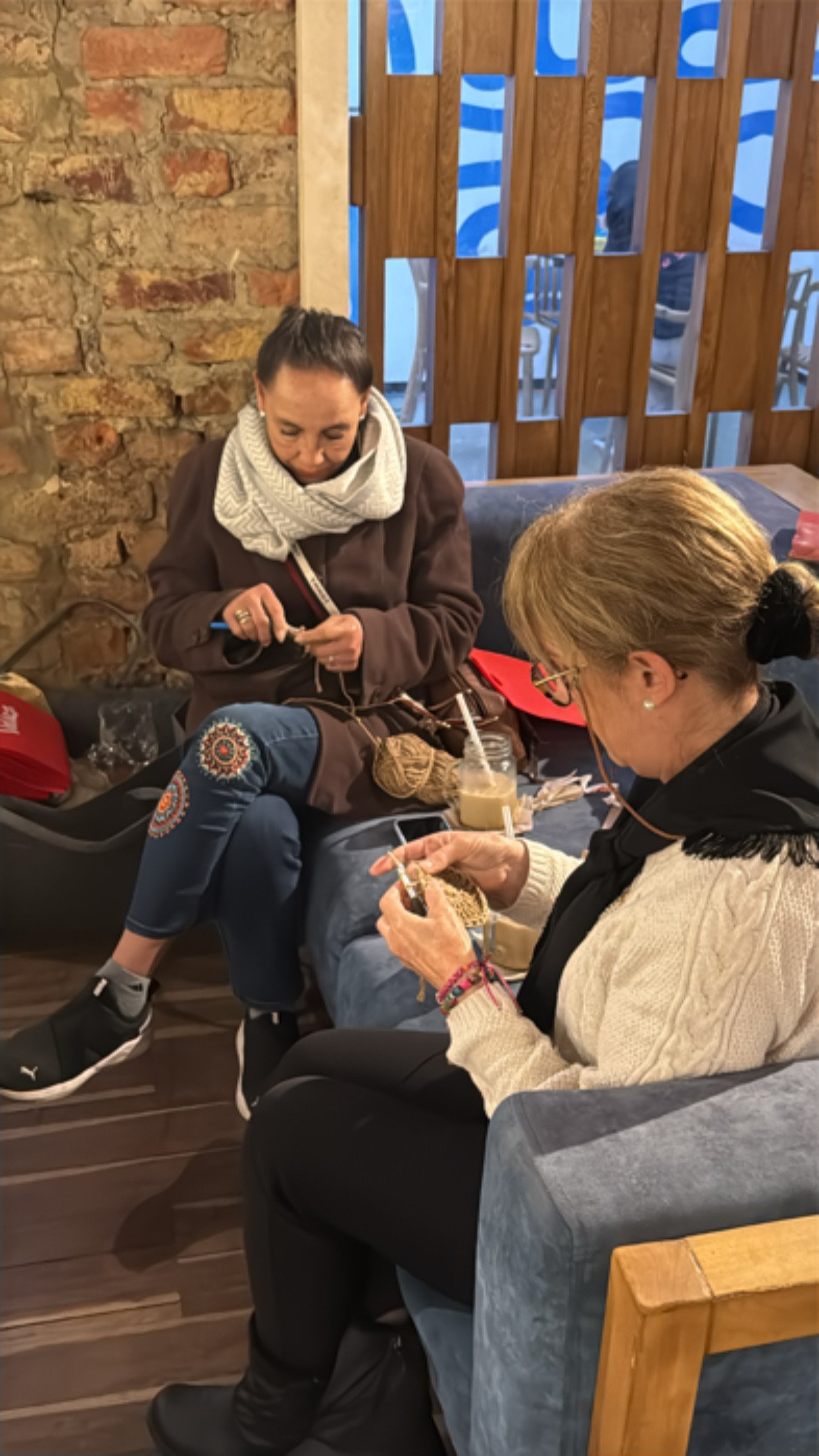 Taller Presencial Cali CafeCrochet Juan Valdez PortaTermo Montaña // 22 Nov. 2025 - Imagen 5