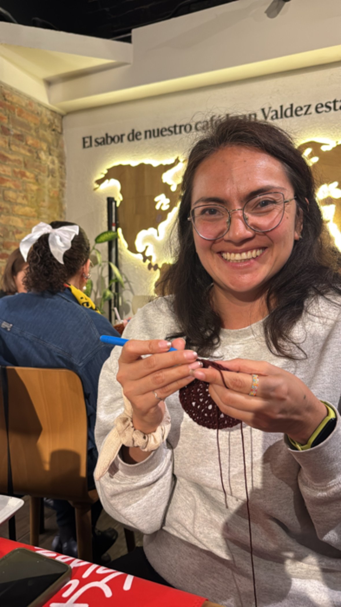 Taller Presencial Cali CafeCrochet Juan Valdez PortaTermo Montaña // 22 Nov. 2025 - Imagen 8